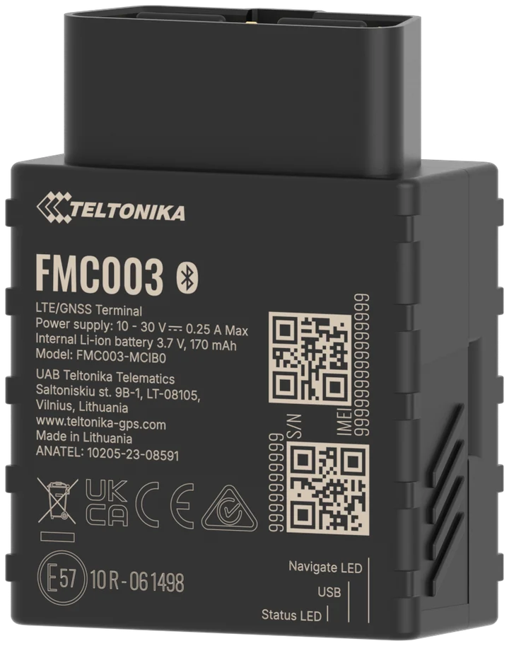 Il localizzatore Teltonika FMC003, che si collega alla presa OBD del veicolo